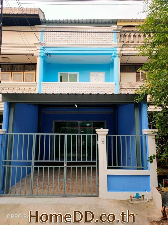 ขายทาวน์เฮ้าส์ ฉัตรเพชร ซอยหนามแดง บางพลี สมุทรปราการ T-5545
