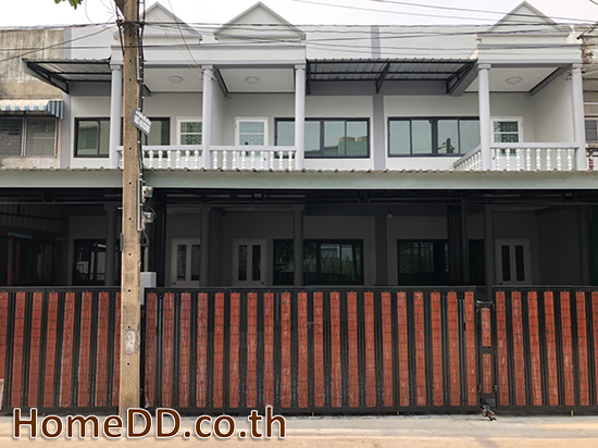 ขายทาวน์เฮ้าส์ ซอยเทศบาลบางปู45 ตรงข้ามซอยฟาร์มจระเข้ สมุทรปราการ T-5733