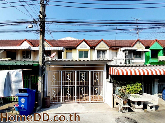 ขายทาวน์เฮ้าส์ทำเลดีสุขุมวิท ซอยแบริ่ง ตกแต่งใหม่ทั้งหลัง T-5777