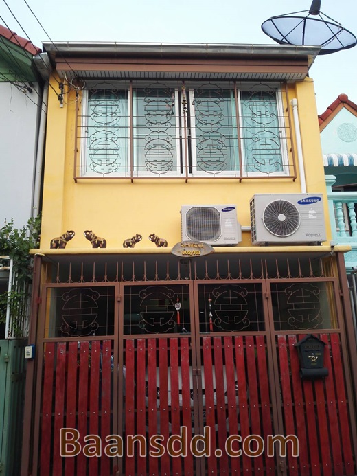 ขายทาวน์เฮ้าส์ 2 ชั้น หมู่บ้านเย็นสุข ลาดพร้าว 87  วังทองหลาง บางกะปิ กรุงเทพมหานคร รหัส T-3867