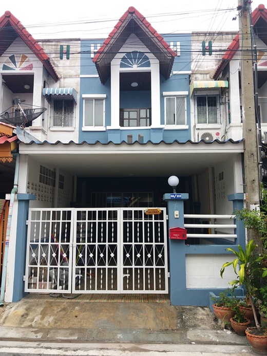 ขายทาวน์เฮ้าส์ 2 ชั้น ซอยเทศบาลบางปู  ถนนแพรกษา สมุทรปราการ T-6052