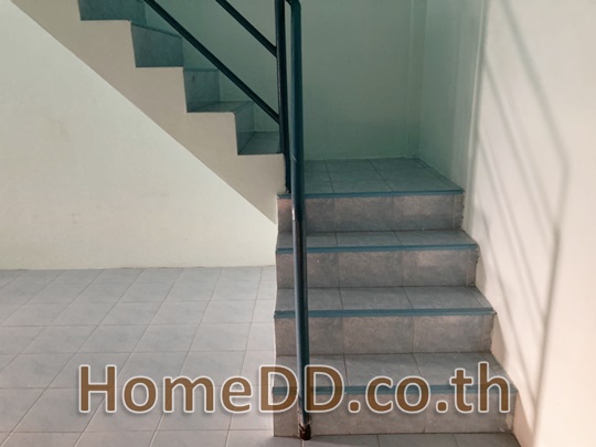 ทาวน์เฮ้าส์ 2 ชั้น ซอยนารถสุนทร บางเมือง สมุทรปราการ รหัส T-6097
