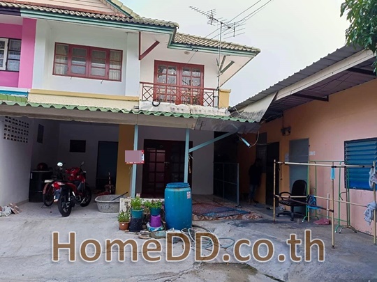 ขายด่วน ทาวน์เฮ้าส์ 2 ชั้น พร้อมห้องเช่า แพรกษา สมุทรปราการ T-6123