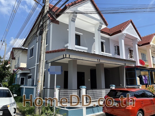 ทาวน์เฮ้าส์ หมู่บ้านลภาวัล บ้านหัวมุม ตำบล เสาธงหิน อำเภอบางใหญ่ นนทบุรี T-6421