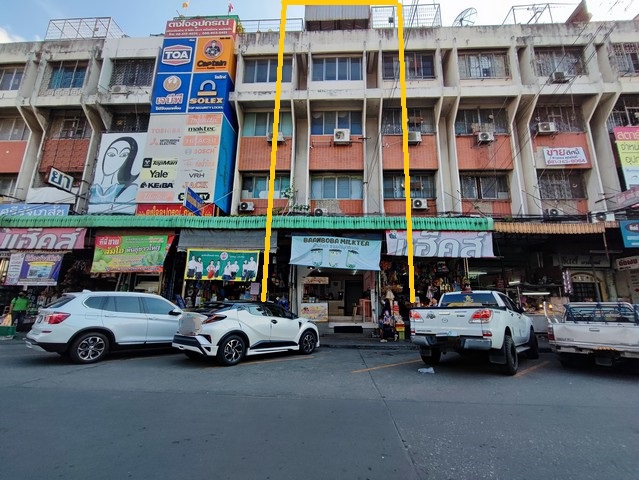 ขายตึกอาคารพาณิชย์ ในศูนย์การค้าตลาดมีนบุรี ใกล้รถไฟฟ้าสีชมพูสถานีมีนบุรี 200 M