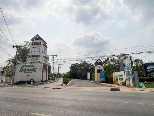 ที่ดิน 102 ตร.วา หมู่บ้าน เนเบอร์โฮม วัชรพล สุขาภิบาล5