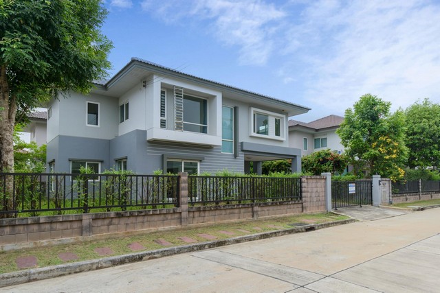  ขายบ้านเดี่ยว โครงการ วรารมณ์พรีเมี่ยม วัชรพล-จตุโชติ (Quality House)  ใกล้จุดขึ้นลงทางด่วน ใกล้ถนนใหญ่ 