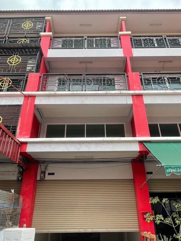 BH2831 ให้เช่า ตึกแถว 3 ชั้น โครงการสำเพ็ง2 เซ็นเตอร์ ถนนกัลปพฤกษ์ แขวงบางพราน เขตบางบอน