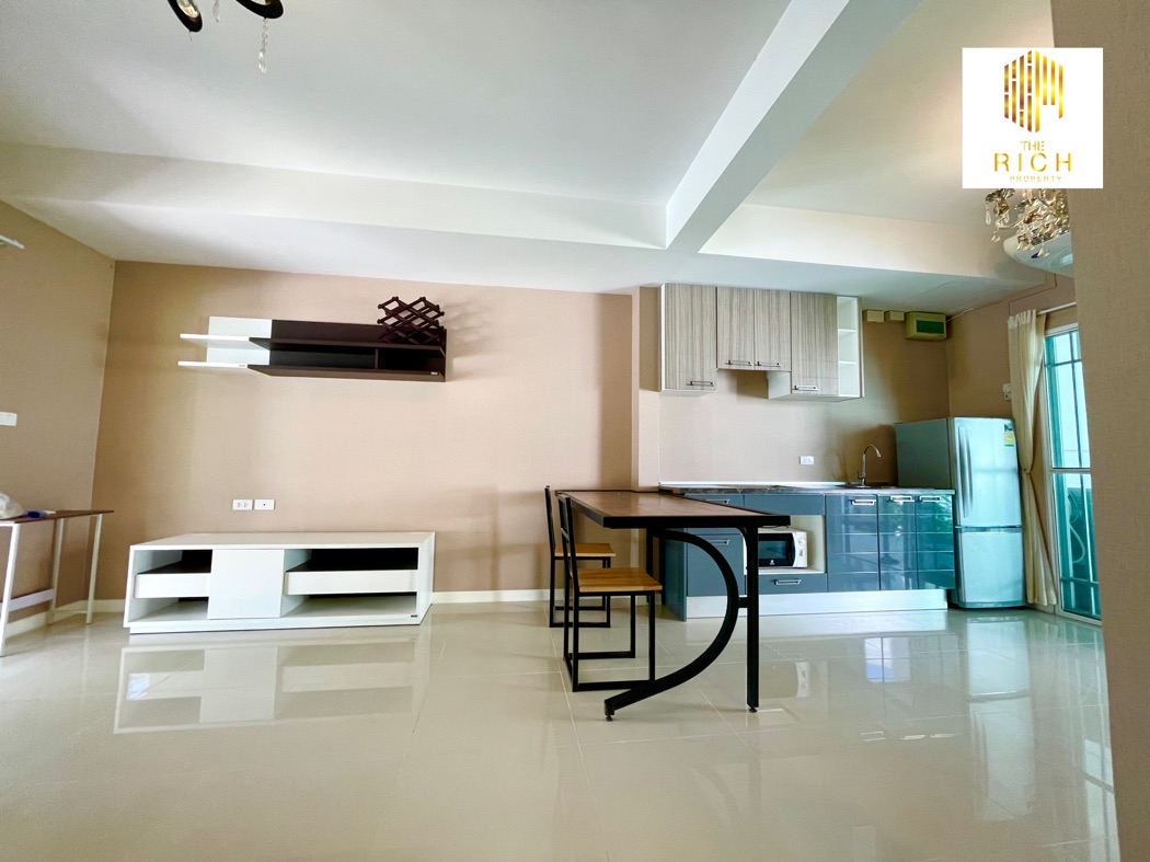 ขาย ทาวน์โฮม ทำเลหน้าสวน วิลลาจจิโอ บางนา Villaggio Bangna 87 ตรม 21.9 ตรว โดดเด่นด้วยงานภูมิสถาปัตย์แบบใหม่