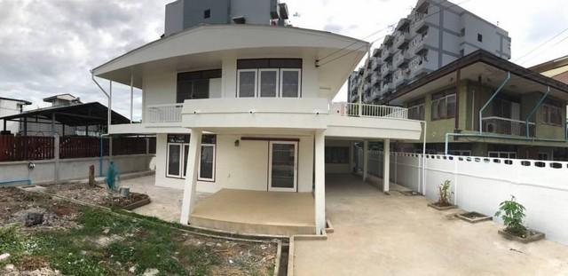ให้เช่าบ้านเดี่ยว 2 ชั้น ย่านลาดพร้าว 87 เลียบด่วน ใกล้ CDC