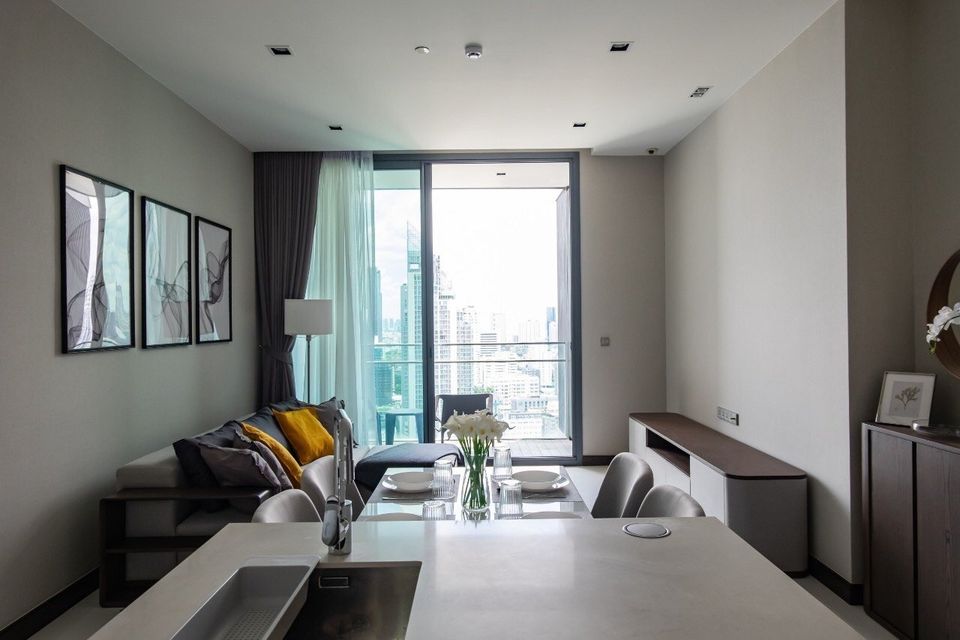 ขาย / ให้เช่า Q1 Sukhumvit Condo (BTS Nana station) คอนโดคิววัน สุขุมวิท (สถานีรถไฟฟ้านานา)