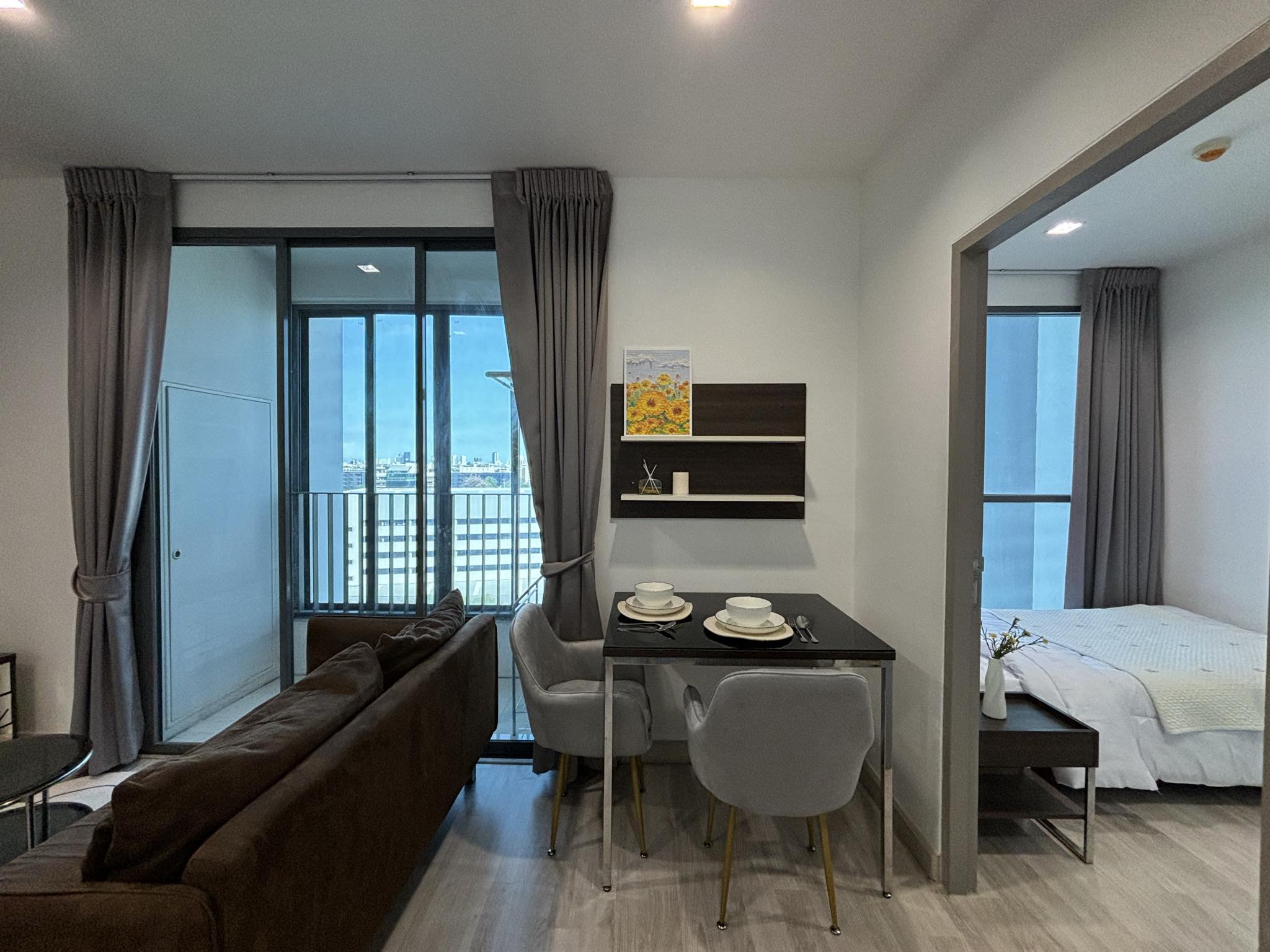 ให้เช่าคอนโด Ideo Mobi Sukhumvit  2 ห้องนอน อาคาร : B  ชั้น 9 ขนาด 43 ตรม
