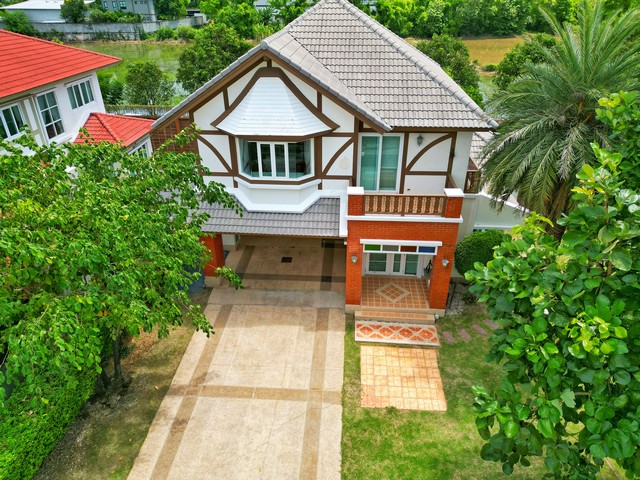 บ้าน ลัดดารมย์ ราชพฤกษ์ - รัตนาธิเบศร์ 2  ใกล้กับ รร.นานาชาติเด่นหล้า 24900000 BAHT. 6Bedroom5Bathroom ใหญ่ขนาด 0 RAI 2 NGAN 74 ตร.วา DEALS! ลับ