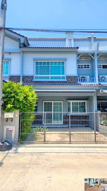  บ้วนนครินทร์ 22ตรว. 120ตรมอินดี้ บางนา กม.7 เมกา บางนา ให้เช่าทาวน์โฮม 2 ชั้น. เฟอร์พร้อมอยู่ 3นอน 2น้ำ 2จอดรถ 4แอร์ บุญถาวร สาขาบางนา
