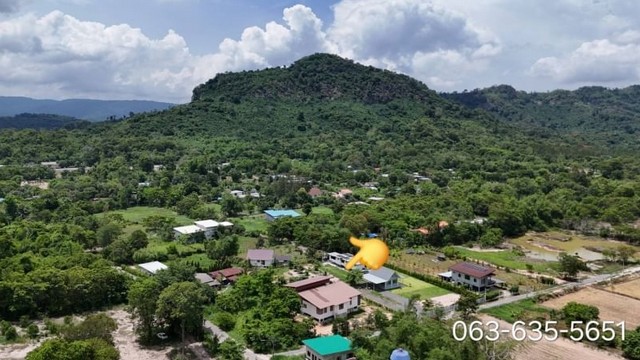 ขายบ้านใหม่หลังใหญ่ไม่เคยอยู่ พิกัดจักรดาวรีสอร์ท ต.พรหมณี อ.เมืองนครนายก จ.นครนายก โฉนดครุฑแดง