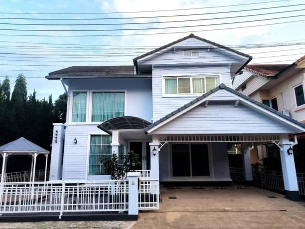 ให้เช่า 30,000 บาท/เดือน เนื้อที่ 60+ ตรว. บ้านเดี่ยว 2 ชั้น บ้านภานน รวมโชค รีโนเวทใหม่ ยังไม่เคยปล่อยเช่า เฟอร์นิเจอร์ครบ