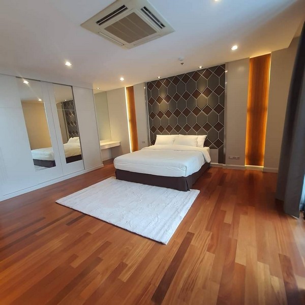 ghd000270 ให้เช่าห้องพักสุดหรู Penthouse Duplex 2 ชั้น The Four Wings Residence Srinakarin 3 ห้องนอน 4 ห้องน้ำ พื้นที่เยอะมากกว่า 300 ตร.ม.