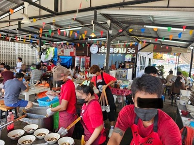 เซ้ง ร้านก๋วยเตี๋ยวเรือ ใกล้อ่างศิลา ชลบุรี กำไรดีมาก เปิดมา 5 ปี ฐานลูกค้าแน่นมาก พร้อมสูตรทุกสูตร