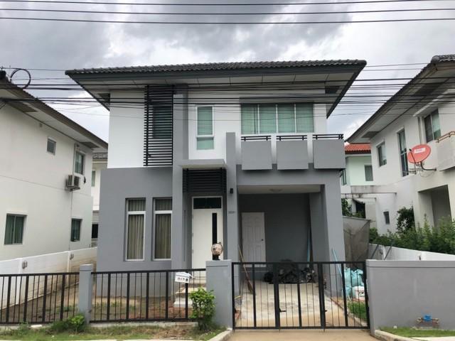 EPL-HR3452 ให้เช่าบ้าน โครงการ พร้อมพัฒน์พระราม 9-วงแหวนบ้าน 3 ห้องนอน 2 ห้องน้ำ บ้านสวย พร้อมอยู่เฟอร์นิเจอร์ครบ