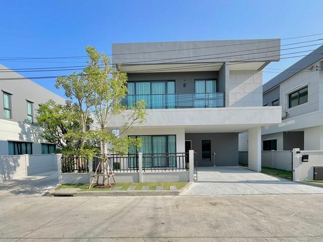 ให้เช่าบ้านเดี่ยว 2 ชั้น 55.5 ตรว. 4 ห้องนอน โครงการ เซนโทร บางนา ใกล้ Mega บางนา