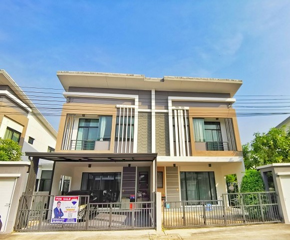เดอะ ทรัสต์ 3 ราชพฤกษ์ รัตนาธิเบศร์ 28 ตร.ว. บ้านแฝด อายุน้อย พร้อมเข้าอยู่ ใกล้สวนส่วนกลาง 