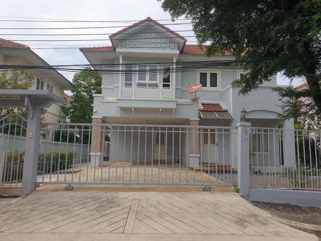 ให้เช่าบ้านเดี่ยว 2 ชั้น 72 ตรว.3 ห้องนอน หมู่บ้านเพอเฟคเพลส รามคำแหง 164 การ์เด้นโซน เดินทางสะดวก ใกล้นานาชาติร่วมฤดี  