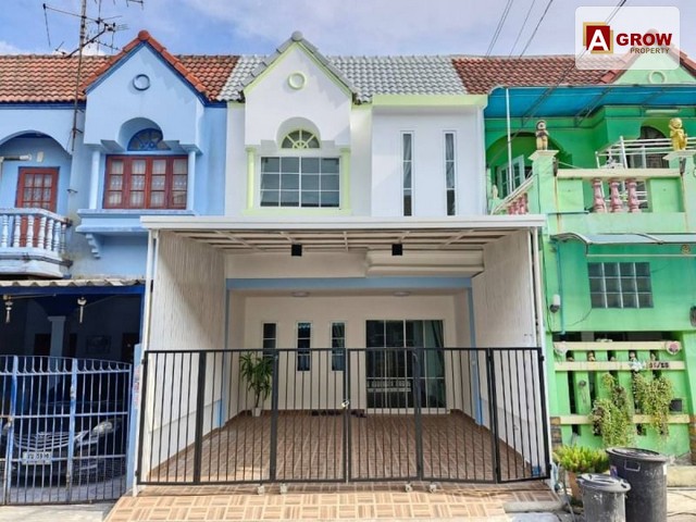 ม.?ธีรวรรณ ซ.พระยาสุเรนทร์ 6 บ้านรีโนเวทใหม่เข้าพร้อมอยู่ ทำสีใหม่ทั้งหลัง เปลี่ยนสุขภัณฑ์ ใหม่ทั้งหลัง