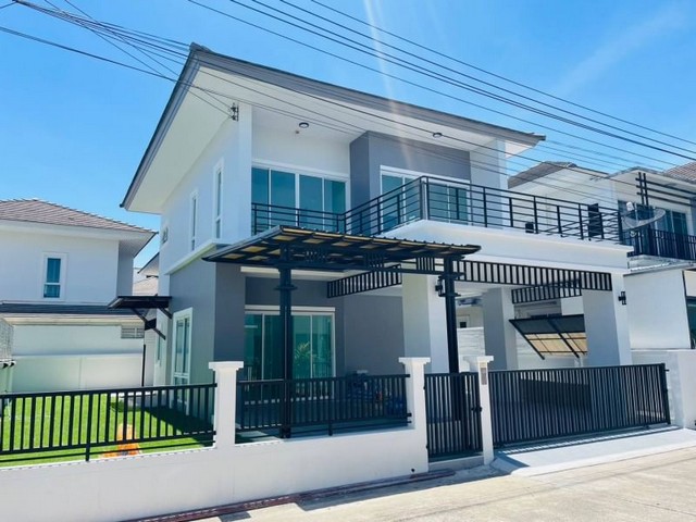 ขายบ้านเดี่ยว รีโนเวทใหม่ หมู่บ้านคริสตัล พลัส-ศรีราชา TP-H0188