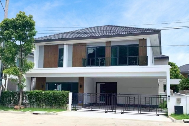 ขายบ้านเดี่ยว2ชั้น โครงการ centro - วงแหวน จตุโชติ  รามอินทรา - แขวงสามวาตะวันตก ขนาด 63 ตรว. size ใหญ่สุในโครงการ