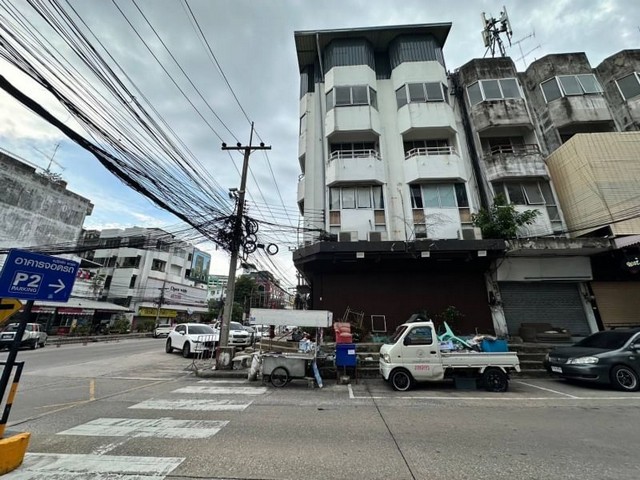 ตึก 2 คูหา โซนศรีราชานคร แหล่งธุรกิจ ใกล้แหล่งชุมชนศรีราชา FP-B0192 