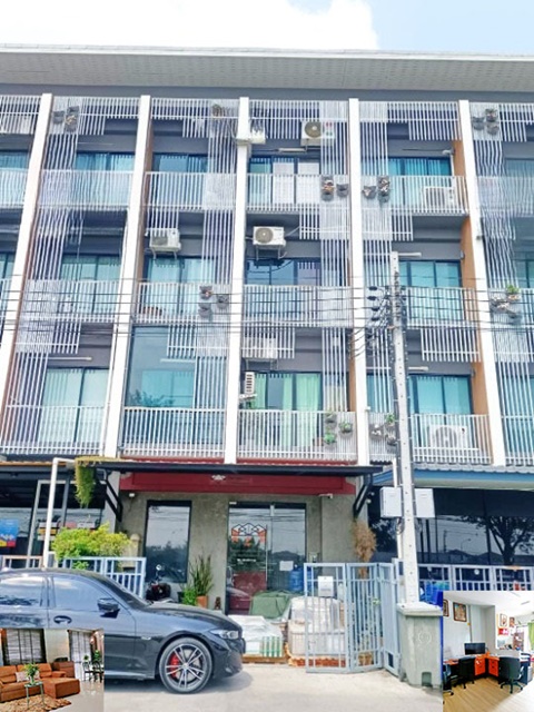 MRT คู้บอน  วงแหวน ให้เช่าโฮมออฟิศ 4 ชั้น กั้นห้อง 22ตรว. 295ตรม. ทำเลดีมาก ทำออฟฟิศ 4นอน 4น้ำ 5จอดรถ ตลาดน้ำพระยาสุเรนทร์ 