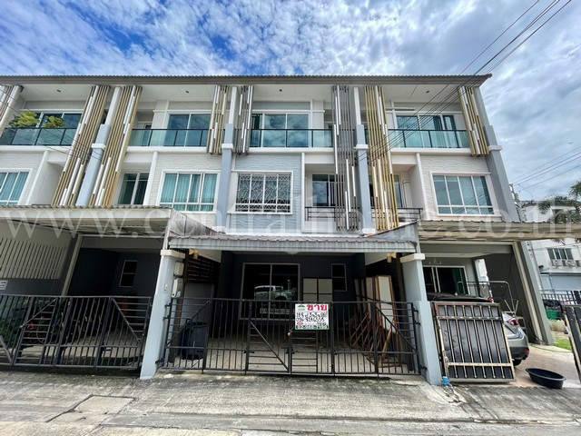 P1 ทาวน์โฮม เดอะ แพลนท์ ซิตี้ แจ้งวัฒนะ - เมืองทอง ใกล้อิมแพ็คเมืองทองธานี