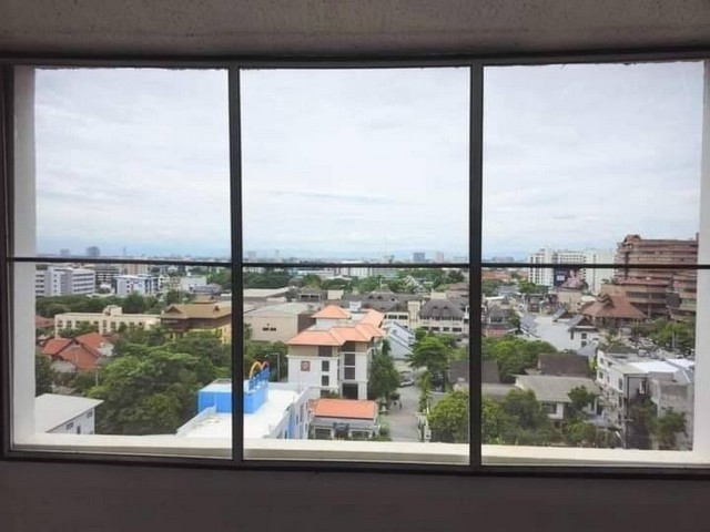 นครพิงค์คอนโด วิวเมือง วิวภูเขา ห้องใหญ่ สภาพเดิม   