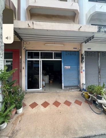 ขายตึกแถว 3ชั้นครึ่ง หมู่บ้านมั่งมีศรีสุข สมุทรสาคร  ติดถนนทางผ่านไปถนนพระราม 2