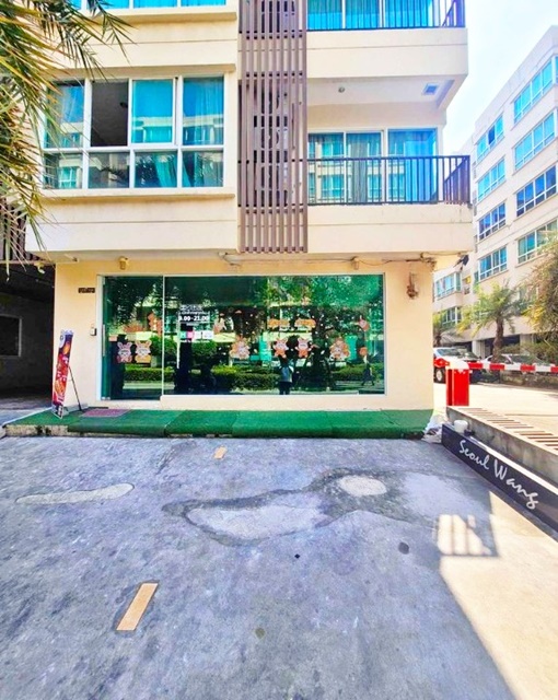 ดีที่สุดในตลาด ที่จอดรถหลายคัน ลาดพร้าว101 ลูกบ้านกว่า 980 Units ที่ค้าขายถูกที่สุด ให้เช่า Shopใต้คอนโด ?110 ตรม. แอร์2ตัว?