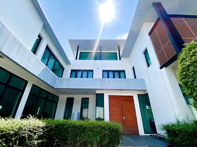 ขายบ้านเดี่ยว 2 ชั้น เอ็นริช พาร์ค ปิ่นเกล้า   ENRICH PARK ขนาด 339 ตร.วา ใกล้ถนนกาญจนา