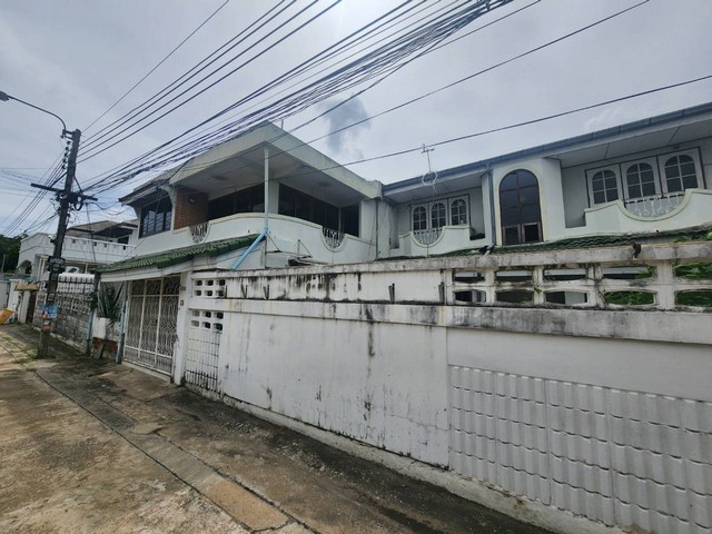 บ้าน - พื้นที่ =  0 ไร่ 1 Ngan 12 Square Wah 4Bedroom3BATHROOM 11000000 THAI BAHT คุ้มยิ่งกว่าคุ้ม