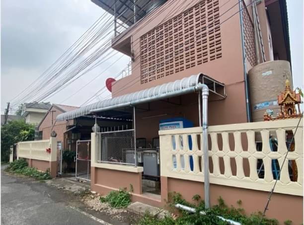 โซนช่างเคี่ยน? นาทีทอง ขาย 8.35 ล้าน 98 ตรว. 16 ห้อง หอพัก 2 ชั้น ผู้เช่าเต็ม สิ่งอำนวยความสะดวกครบครัน การันตีรายได้ 38,xxx ขึ้นไปต่อเดือน