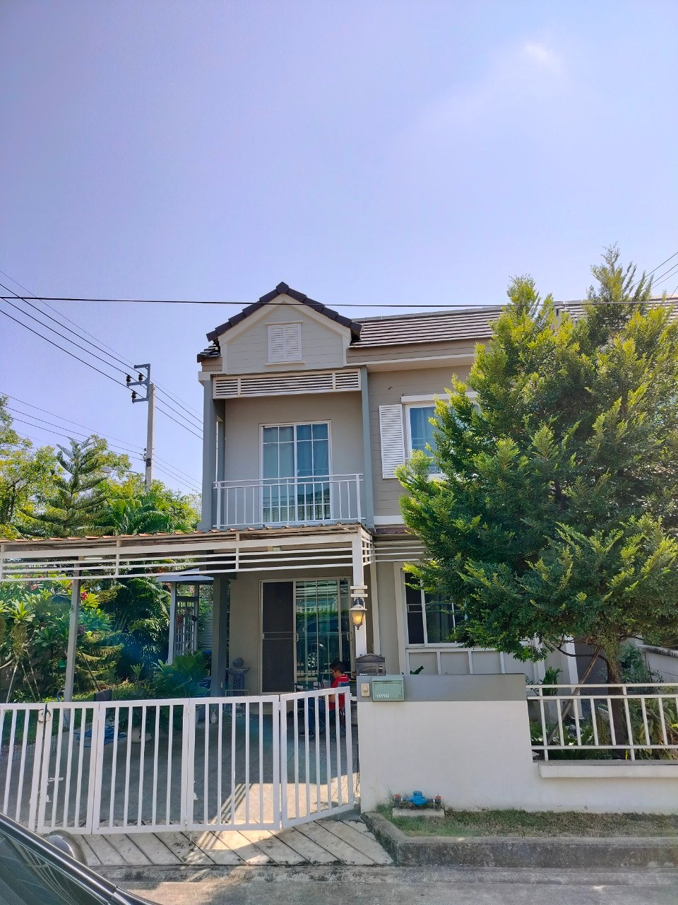 ขายบ้านหลังมุม ทาวน์เฮ้าส์ 2 ชั้น โครงการ อารียา เดอะ วิลเลจ ขนาดพื้นที่ 50.3 ตร.ว.  บางพลี สมุทรปราการ  